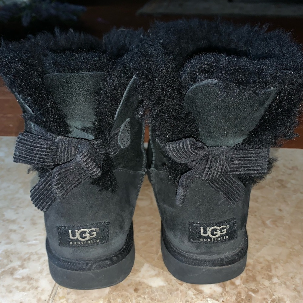 UGG Mini Bailey Corduroy Bow Boot
UGG Australia